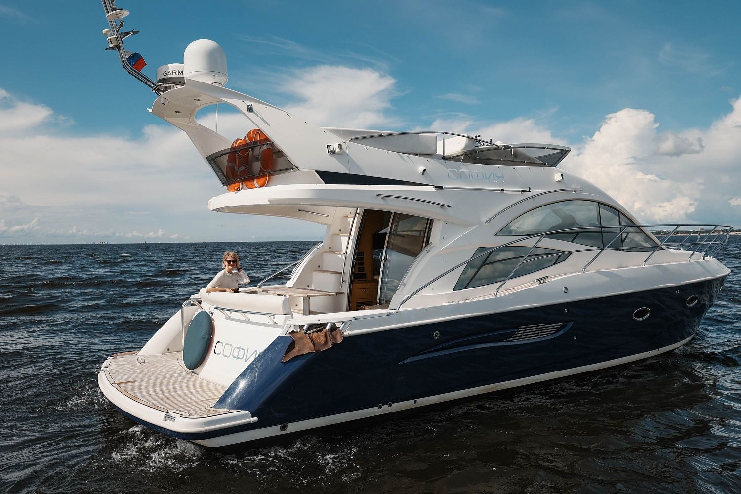 Galeon 440